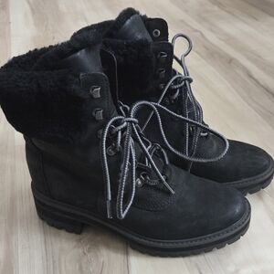 Timberland Women's Faux Fur Cuffed Black Heeled Lace Up Boots 7.5